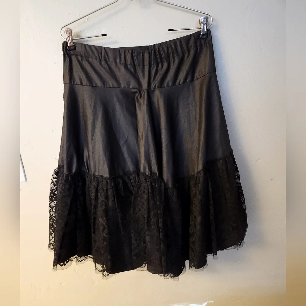 Vintage 1980's Lace Overlay Black Circle Skirt - Picture 5 of 8